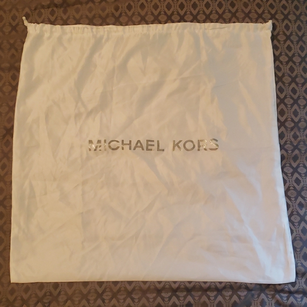 Michael Kors dust bag for purse